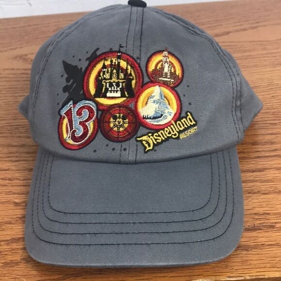 Disneyland Resort Hat 2013 Adult Adjustable EUC - Picture 1 of 3